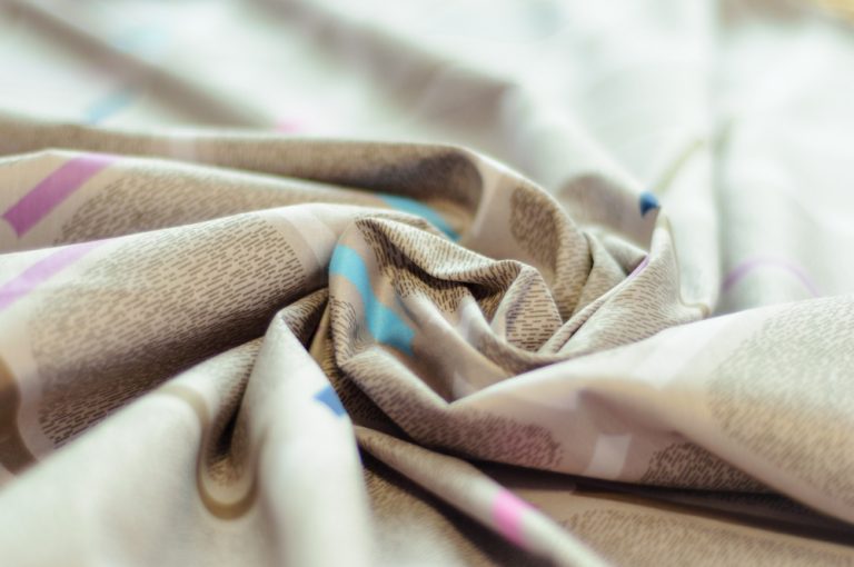 Tips on How to Sleep with Curls