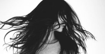 How to Get Rid of an Oily Scalp Once and for All
